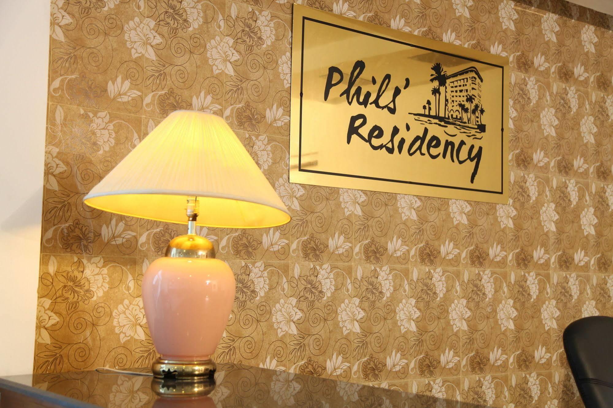 Phils' Residency & Banquets Hotell Kochi Eksteriør bilde